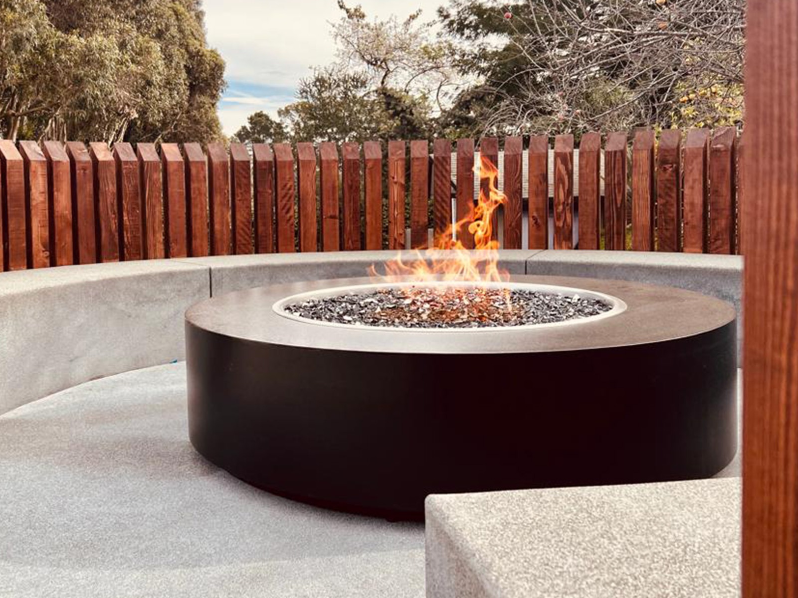 firepit seating area