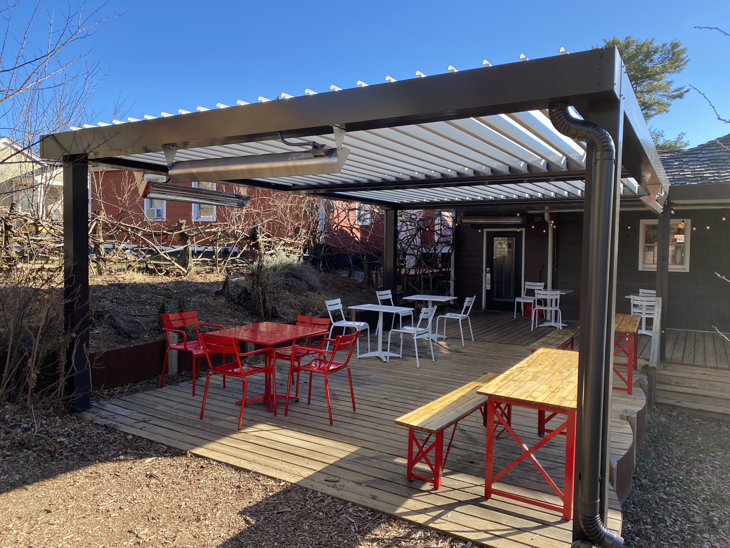 outdoor space heating system